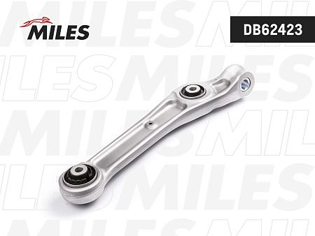 Рычаг AUDI A4/A5 15- пер.подв.прав. DB62423
