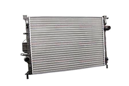 Радиатор охлаждения  Ford Mondeo IV A 1.6-2.3 2007-/Freelende/XC 70 565615