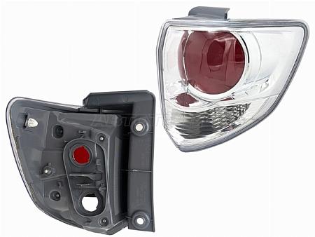 Фонарь задний Toyota Fortuner 11-15 (Справа)