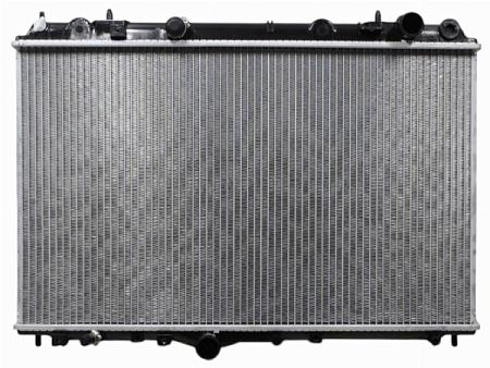 Радиатор Volvo S40 95-04