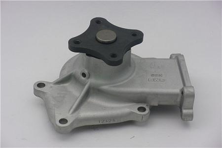 Помпа водяная Nissan gwn-39a