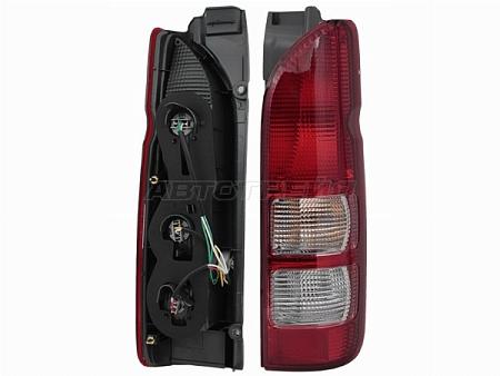 Фонарь задний Toyota Hiace 04-13 / Quantum 04- (Справа)