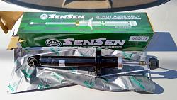 Амортизатор TOYOTA CARINA E (T19) 1,6-2,0TD --01.96 передний L 42140046