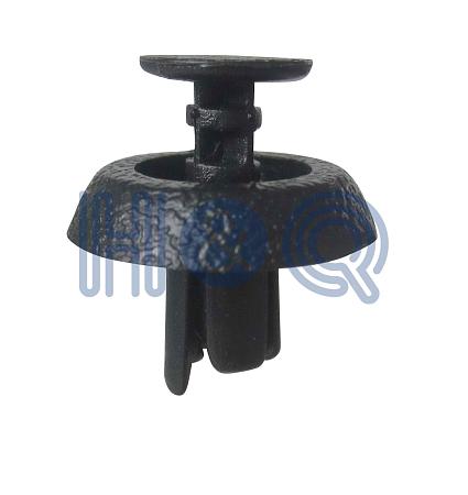70203047 Клипса пластмассовая TOYOTA